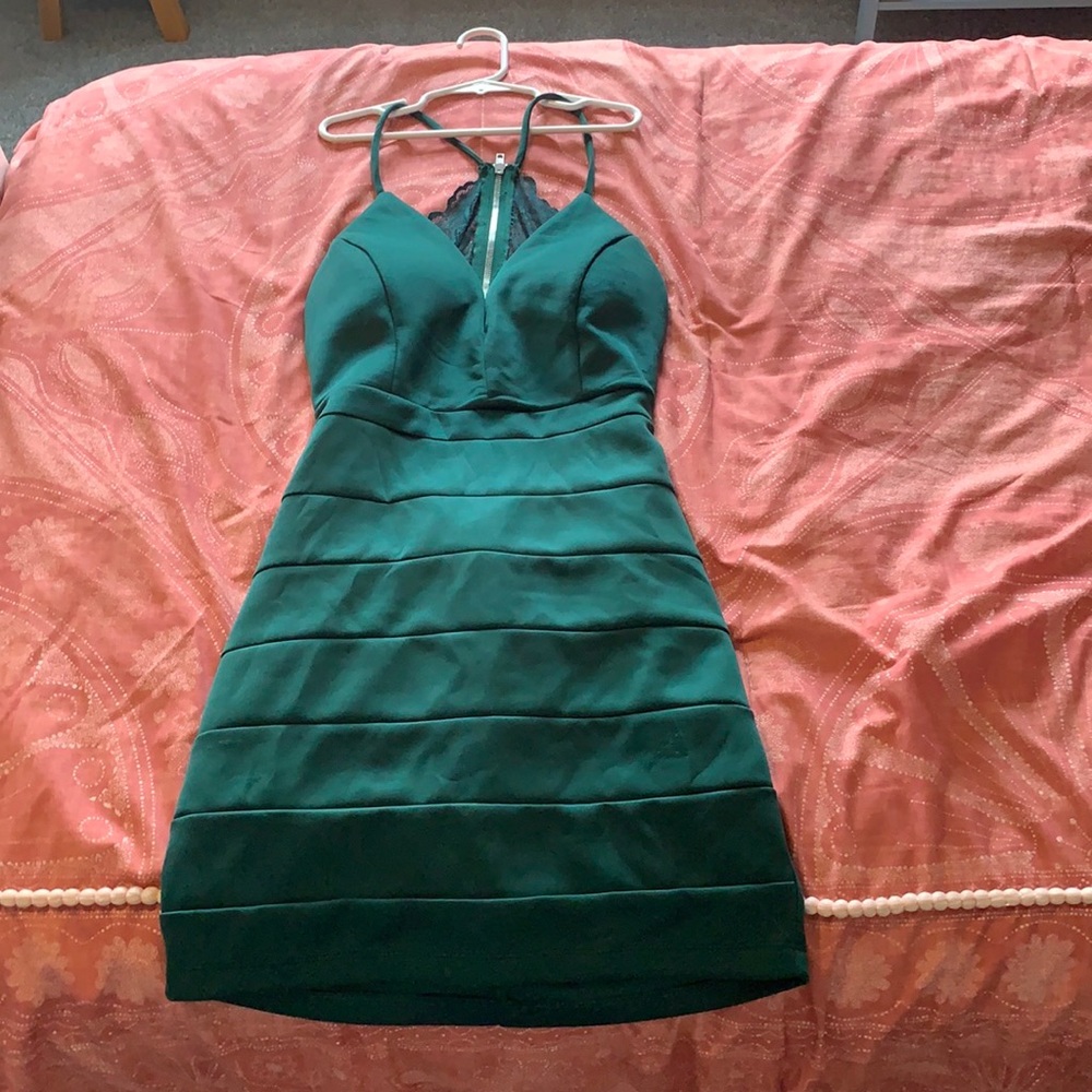 Worn once green hoco dress
